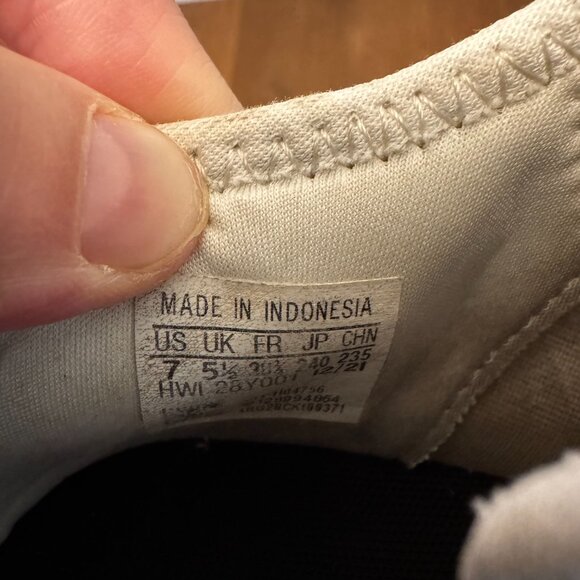 Adidas Cloudfoam Sneakers – Size 7 – GUC - Picture 3 of 5